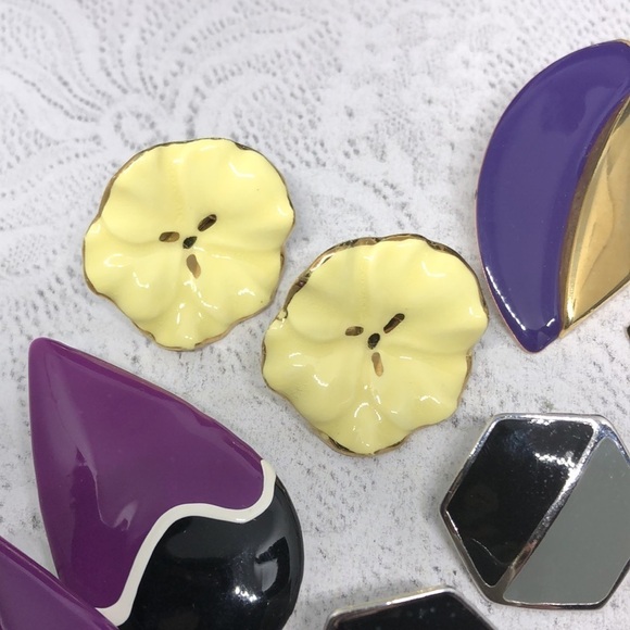 BUNDLE lot 7 vintage enamel earrings statement flower + geometric modernist. - Picture 3 of 8